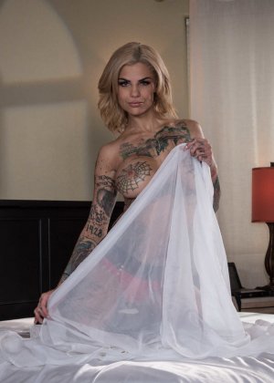 Грудастая блондинка-подросток Nastasy Фото #10