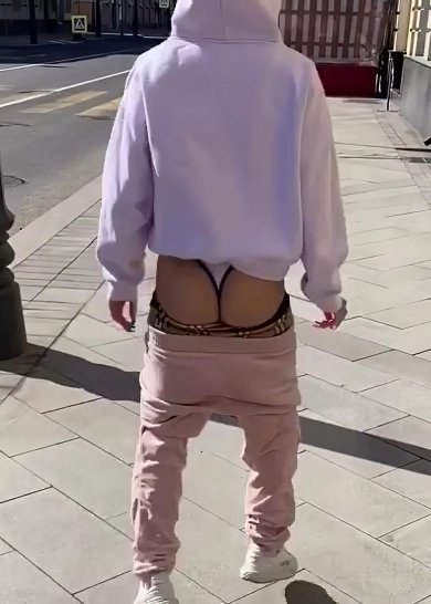 Голая попа Инстасамки фото 3